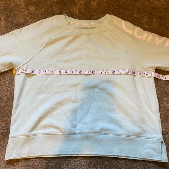 Calvin Klein Sweater - Picture 8 of 8